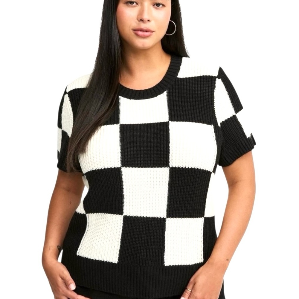 🌺TORRID Checkered Sweater🌺